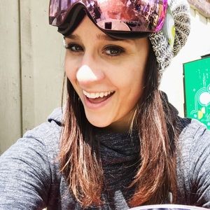 Meet your Posher, Jenna